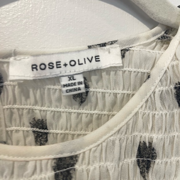 Long Sleeve Sheer Heart Blouse - Picture 3 of 3